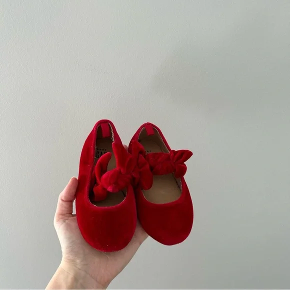 GAP Red Velvet Shoes - Picture 6 of 6